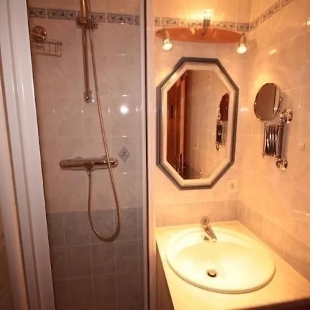 Apartment Cosy Avec Balcon Sud, 2 Etoiles, 3-4 Pers, Tv, Lave-vaisselle, Lave-linge - Fr-1-293-132